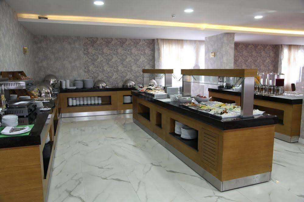 Manhattan Hotel Ankara Extérieur photo