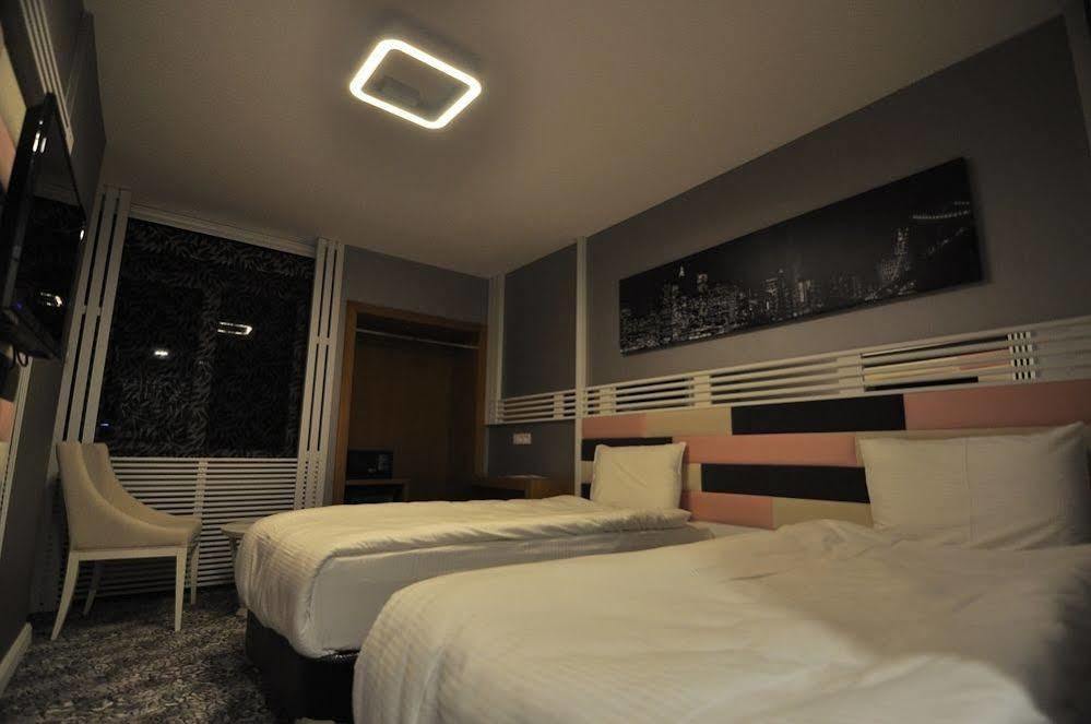 Manhattan Hotel Ankara Extérieur photo