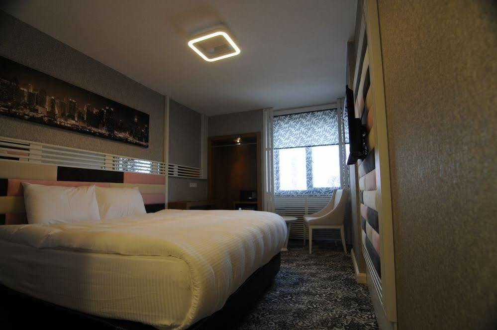 Manhattan Hotel Ankara Extérieur photo